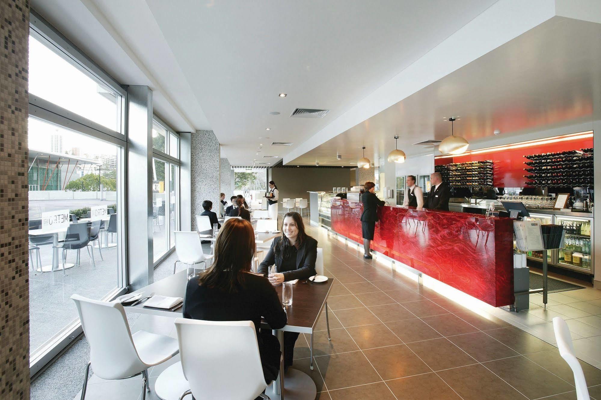 Adina Apartment Hotel Perth Ngoại thất bức ảnh